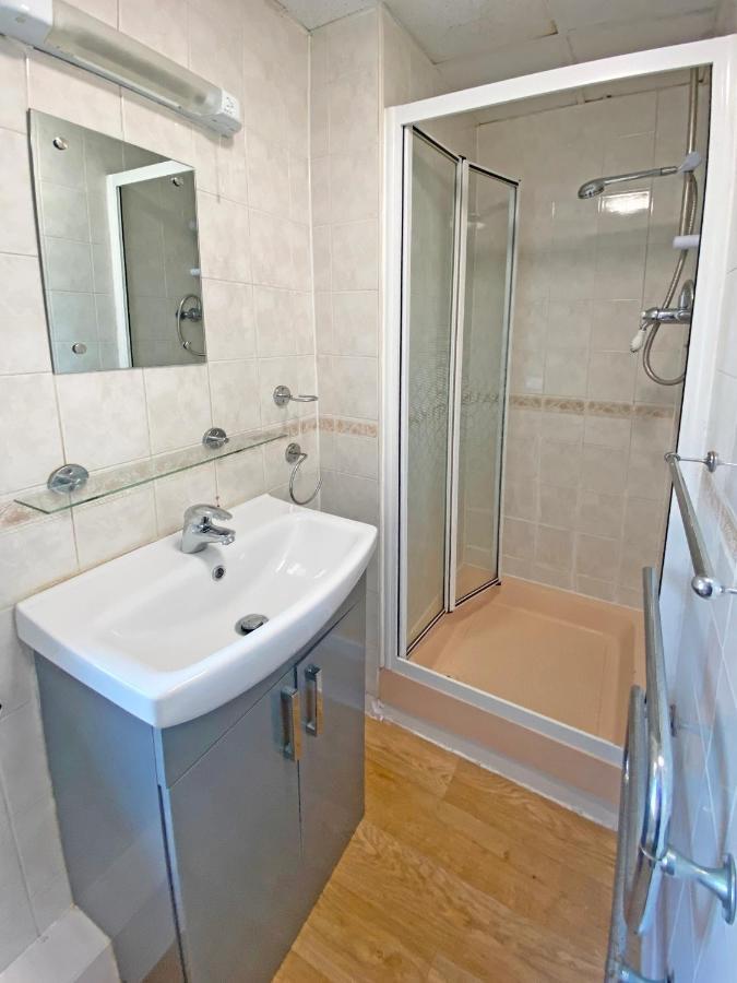 The J & S Hotel Blackpool Luaran gambar